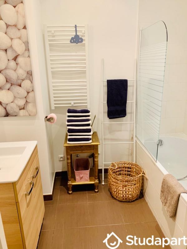 Chambre - 25 m² - 1 pièce