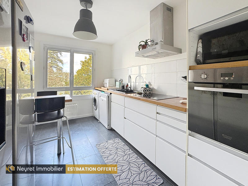 Appartement - 72 m² - 4 pièces