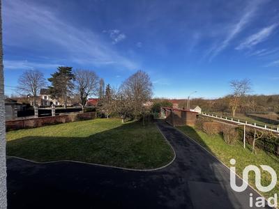 Maison - 230 m² - 11 pièces