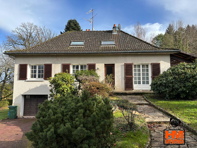 Maison - 147 m² - 8 pièces