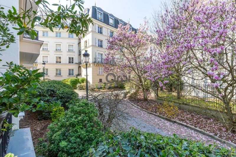 Appartement - 93 m² - 4 pièces