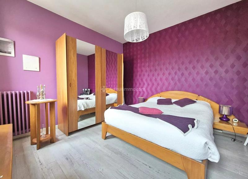 Maison - 182 m² - 7 pièces