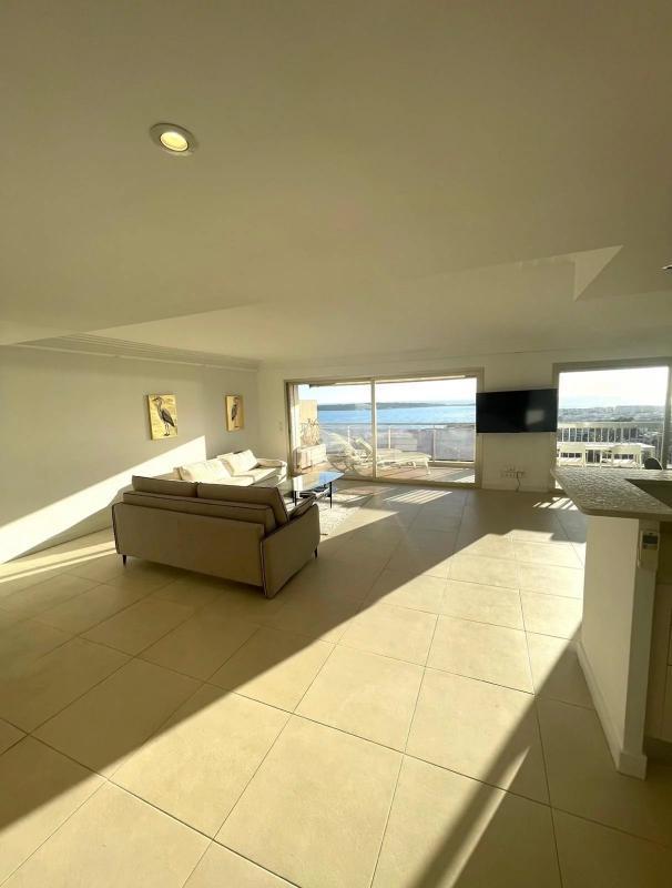 Appartement - 130 m² - 3 pièces