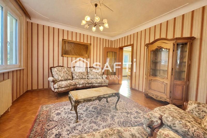 Maison - 142 m² - 7 pièces