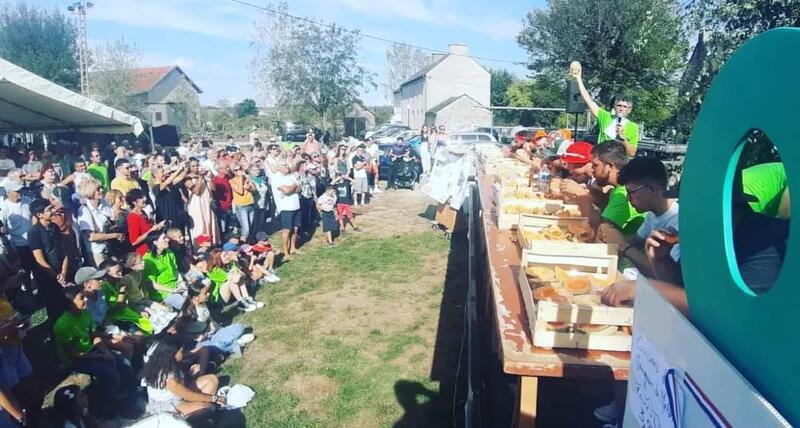 Vide grenier - fête à jouels