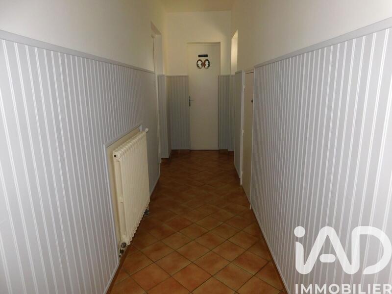 Maison - 211 m² - 7 pièces