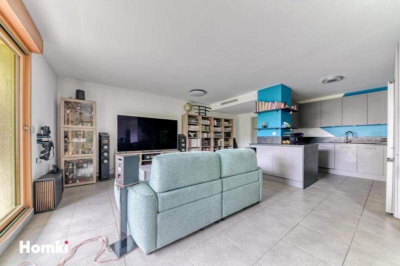 Appartement - 92 m² - 4 pièces