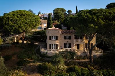 Maison - 190 m² - 8 pièces