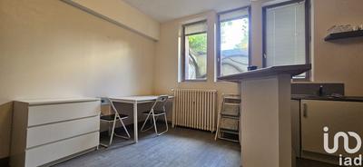 Studio - 25 m² - 1 pièce