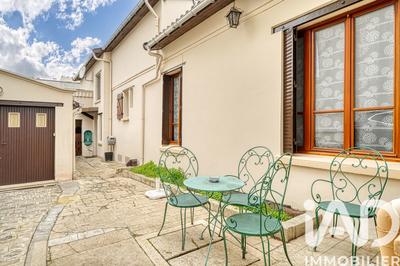 Maison - 115 m² - 5 pièces