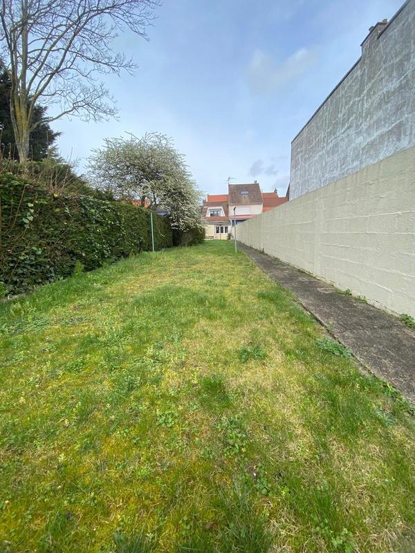 Maison - 96 m² - 3 pièces