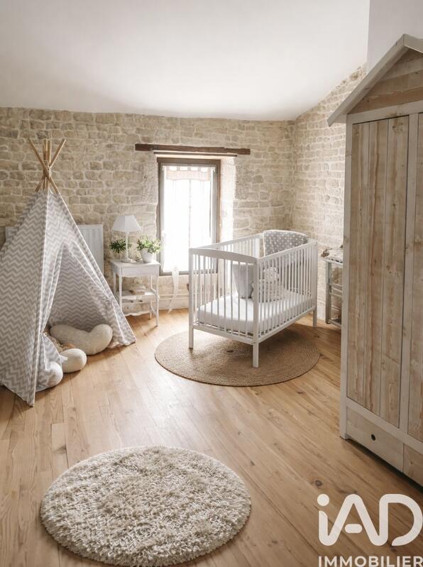 Maison - 152 m² - 6 pièces