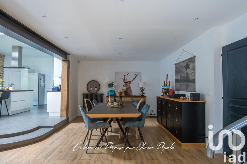 Loft - 179 m² - 6 pièces