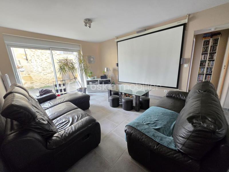 Maison en pierre - 400 m² - 14 pièces