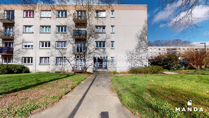 Chambre - 10 m² - 6 pièces