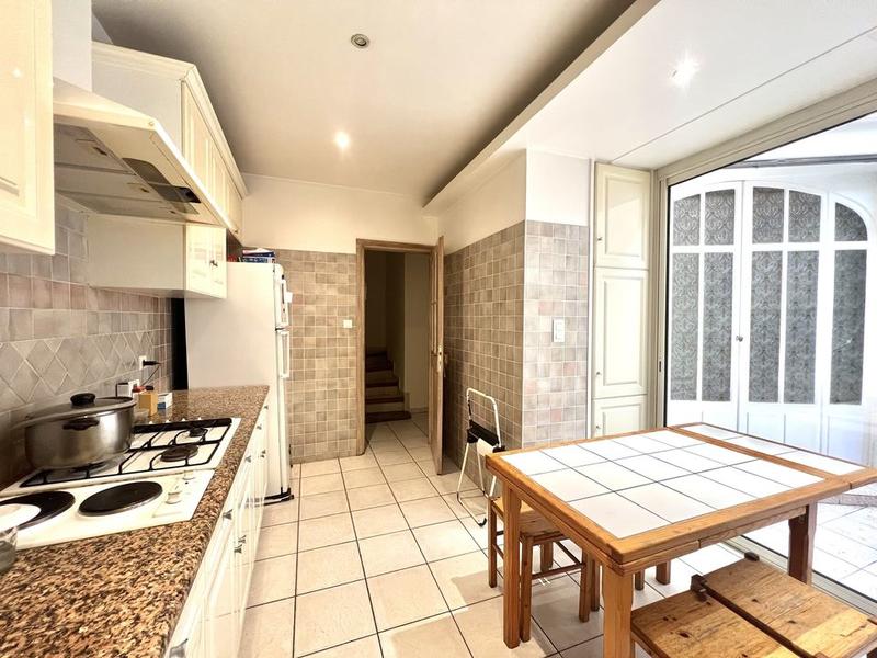 Maison - 178 m² - 7 pièces