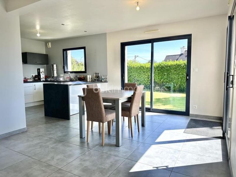 Maison - 106 m² - 6 pièces