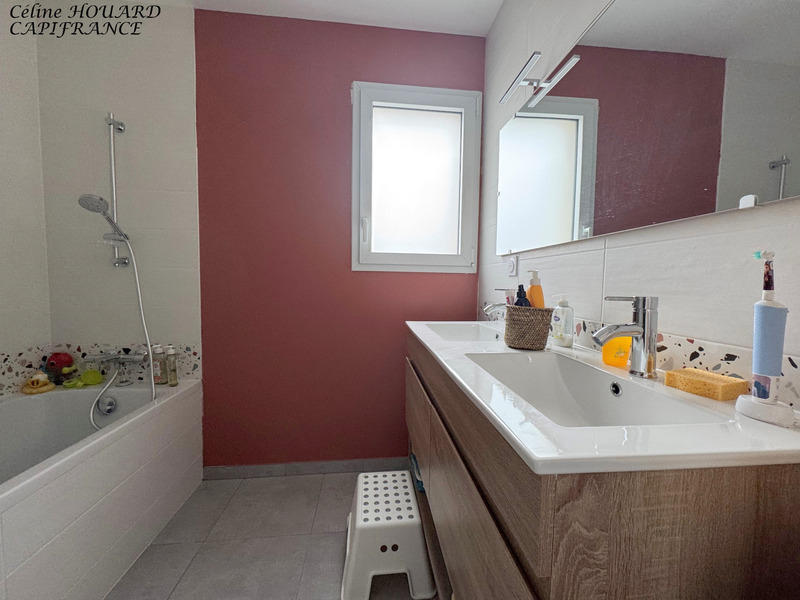 Maison - 127 m² - 6 pièces