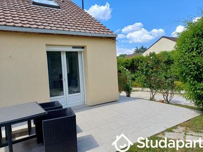 Chambre - 14 m² - 1 pièce