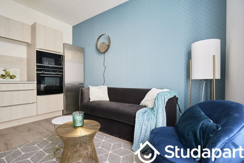 Chambre - 13 m² - 1 pièce