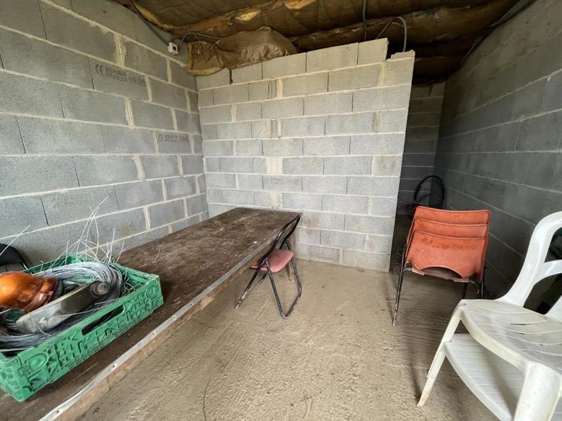 Maison ancienne - 530 m² - 3 pièces