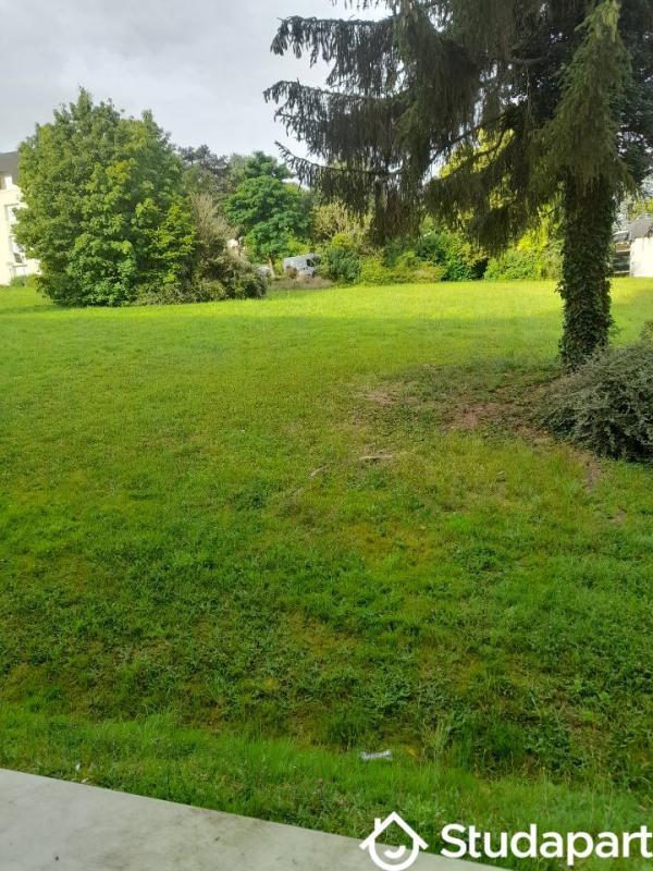 Chambre - 75 m² - 1 pièce