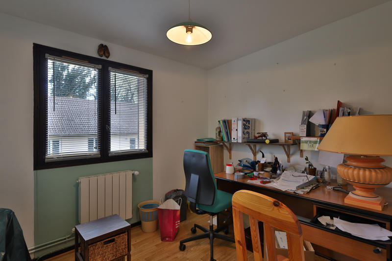 Maison - 104 m² - 4 pièces