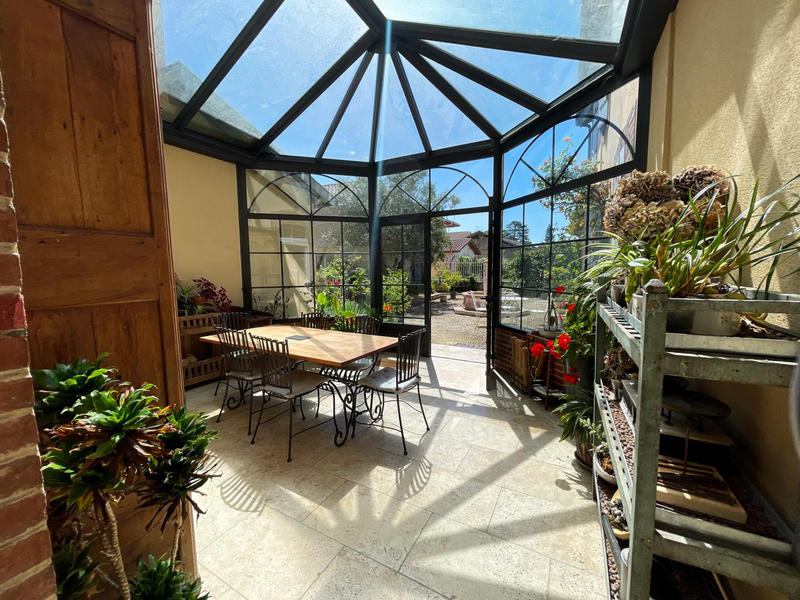 Maison de village - 467 m² - 24 pièces