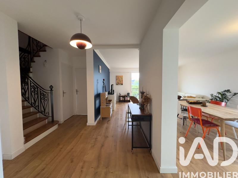 Maison - 142 m² - 6 pièces