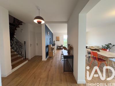 Maison - 142 m² - 6 pièces