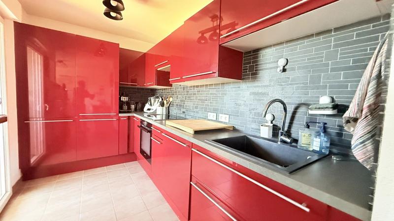 Appartement - 64 m² - 3 pièces