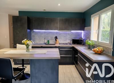 Maison - 155 m² - 8 pièces