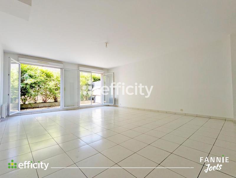 Maison - 98 m² - 5 pièces