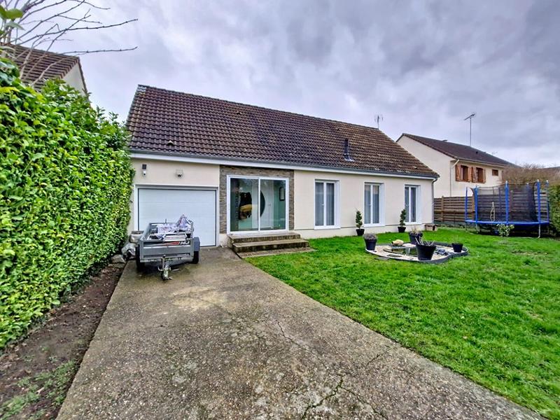 Maison - 86 m² - 5 pièces