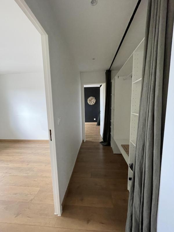 Appartement - 83 m² - 4 pièces