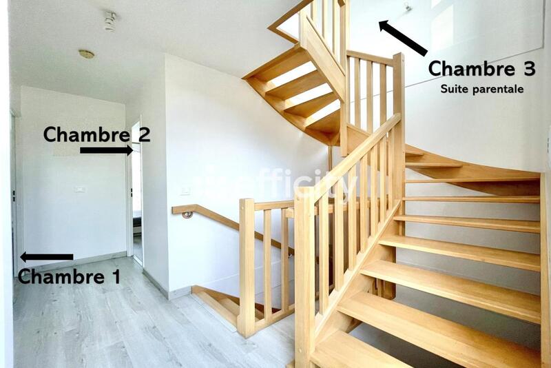 Maison - 95 m² - 4 pièces