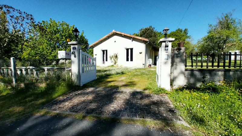 Maison - 96 m² - 5 pièces