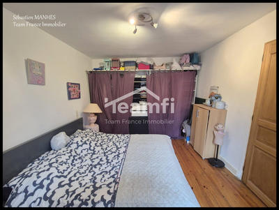 Maison - 157 m² - 8 pièces