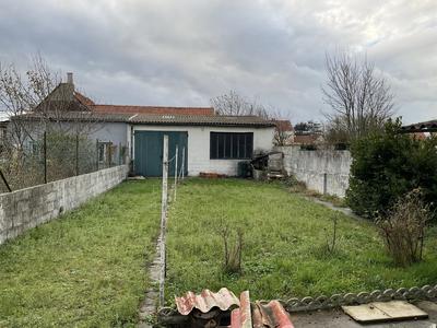 Maison - 70 m² - 5 pièces
