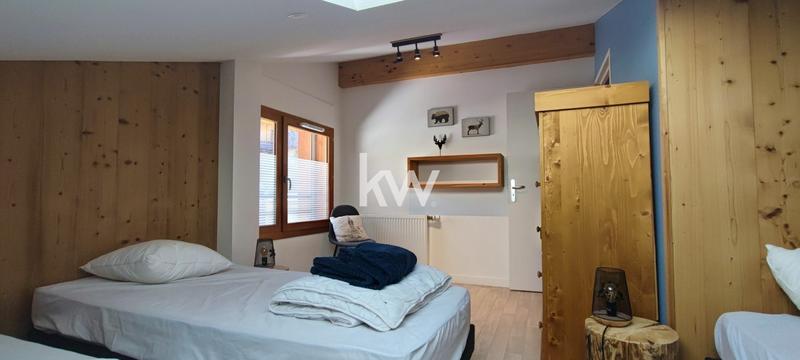 Appartement - 94 m² - 4 pièces