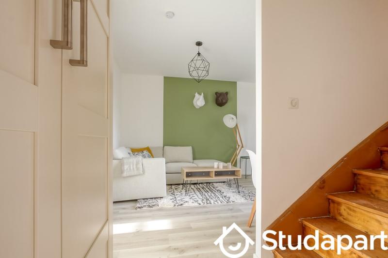 Chambre - 13 m² - 1 pièce