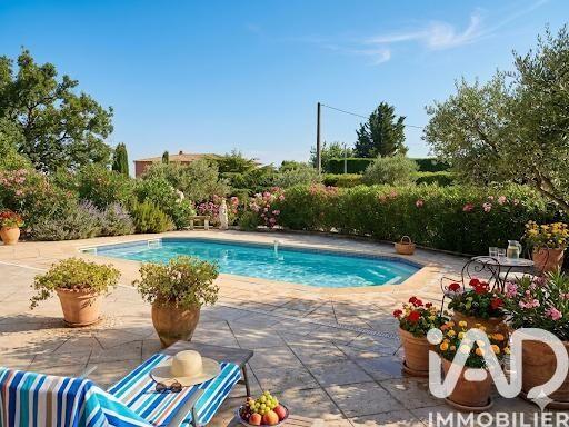 Maison - 170 m² - 5 pièces