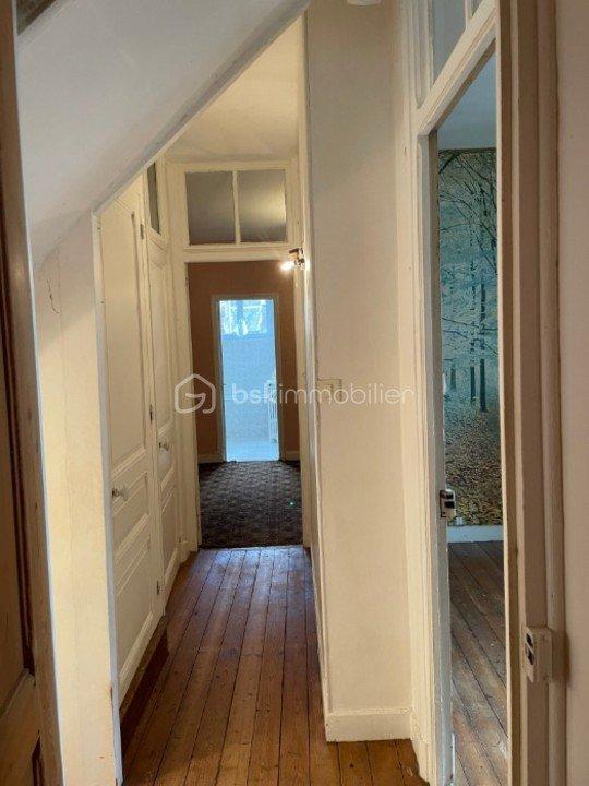 Maison ancienne - 120 m² - 9 pièces