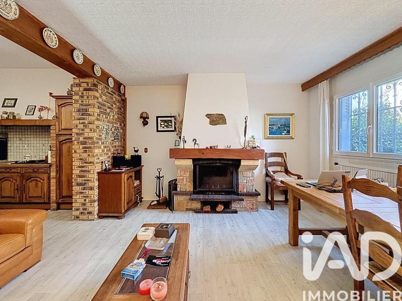 Maison - 111 m² - 6 pièces