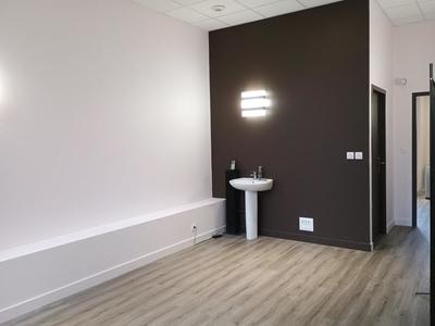 Local d'activité / Entrepôt - 38 m²