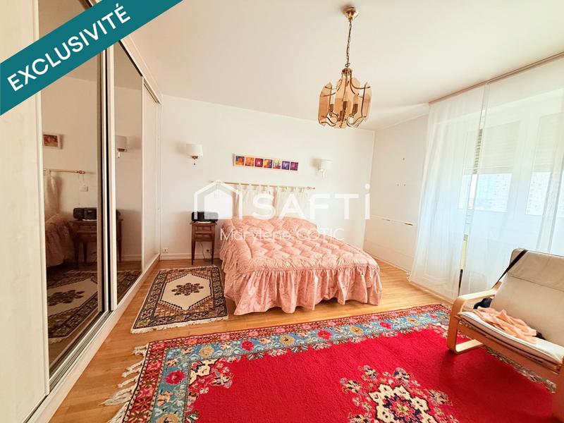 Appartement - 171 m² - 6 pièces