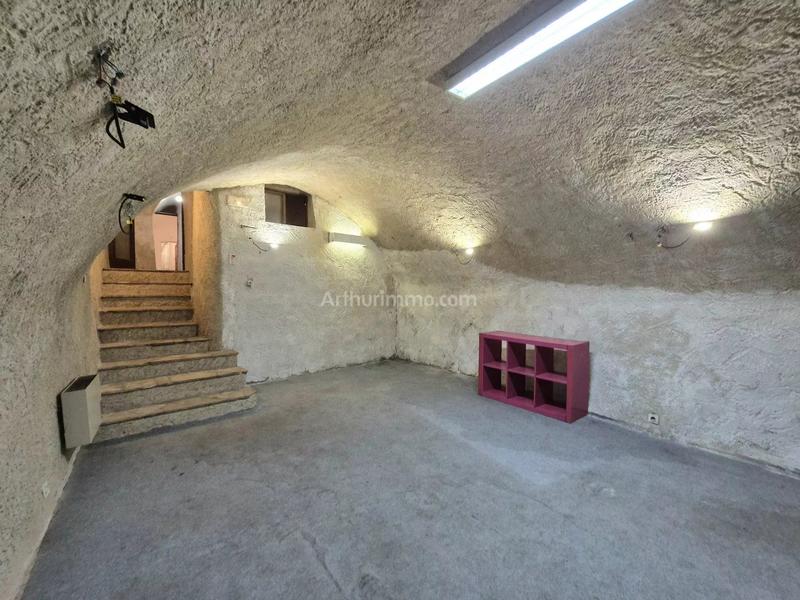 Bureau - 110 m² - 1 pièce