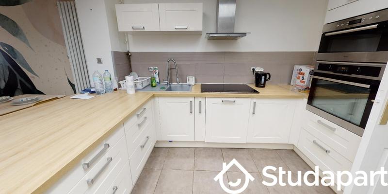 Chambre - 9 m² - 1 pièce