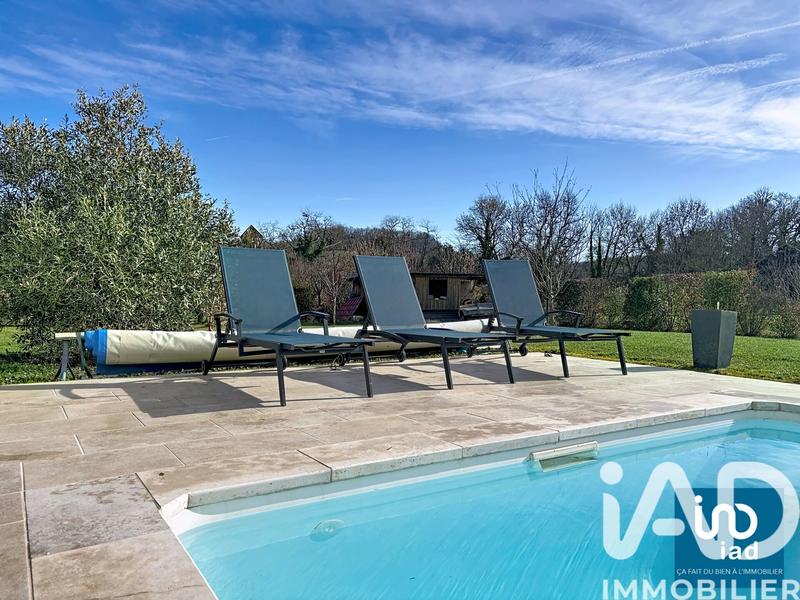 Maison - 136 m² - 8 pièces