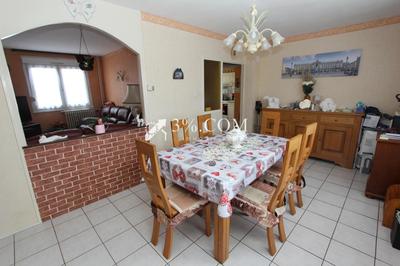 Maison - 85 m² - 5 pièces